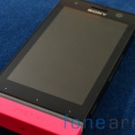 Sony-Xperia-U-05
