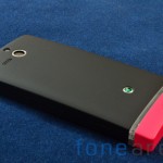 Sony-Xperia-U-06