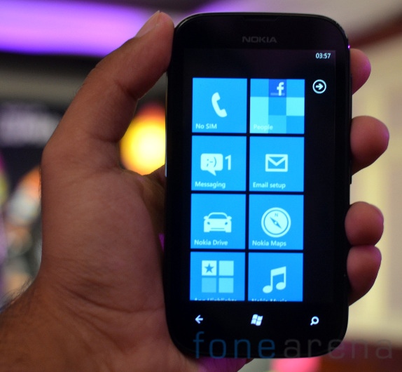 http://images.fonearena.com/blog/wp-content/uploads/2012/10/Nokia-Lumia-510-6.jpg