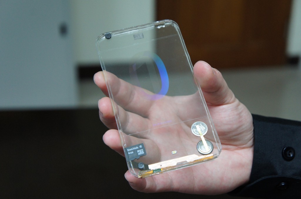 Phone invisible, prototipo del futuro