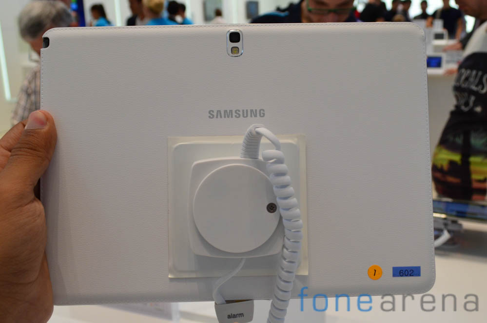Samsung-Galaxy-Note-10.1-2014-Edition-7