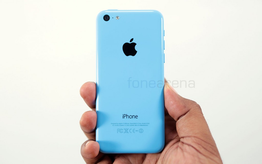 apple-iphone-5c-unboxing-2
