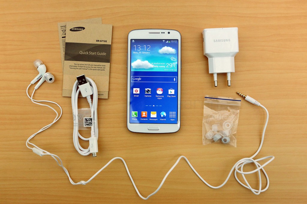 samsung-galaxy-grand-2-unboxing-india-6