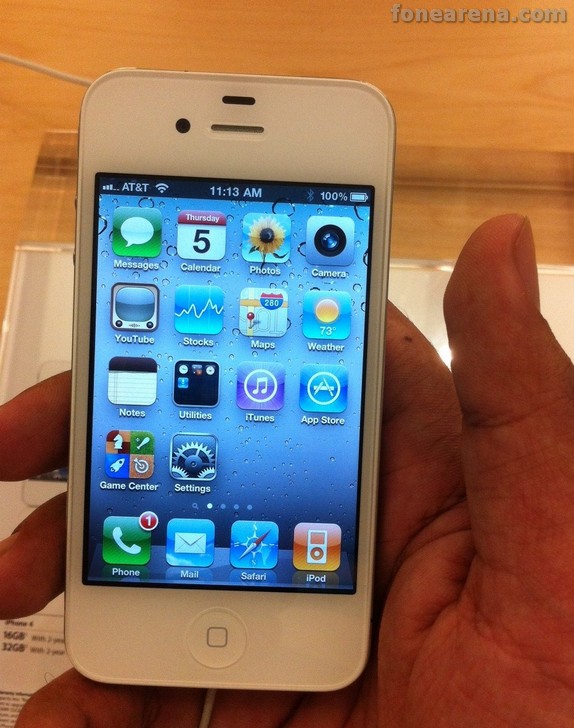 iphone 4 white vs black back