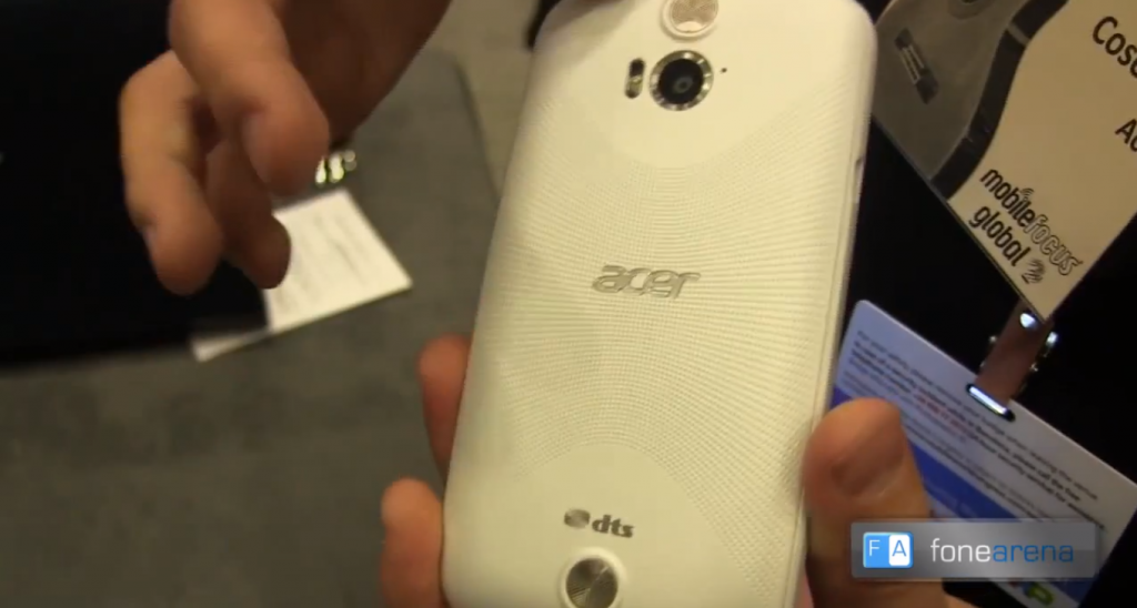 Acer-Liquid-E1-2