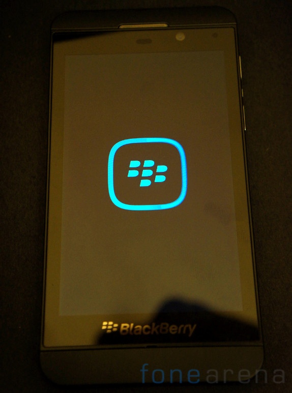 Blackberry Z10 Unboxing