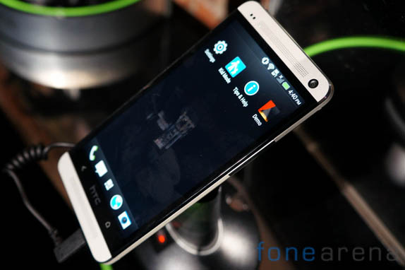 HTC One Photo Gallery