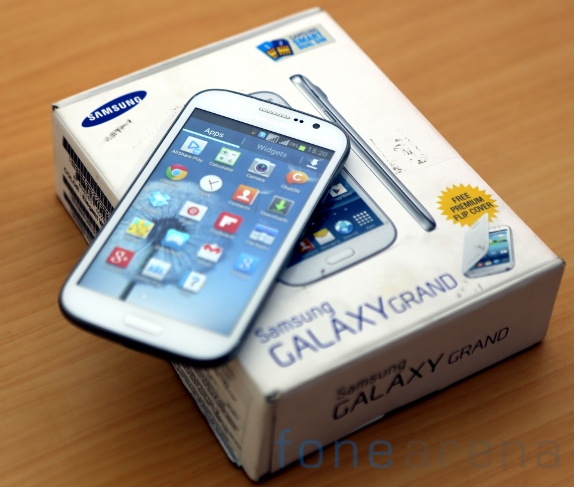 Samsung Galaxy Grand Duos-18
