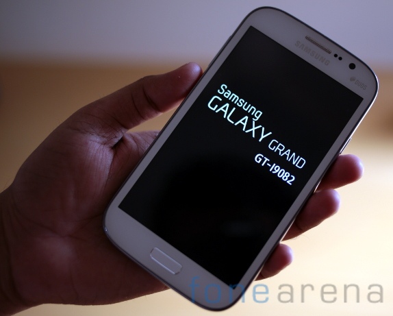 Samsung Galaxy Grand Duos-9