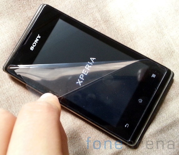 Sony Xperia E dual Unboxing-20
