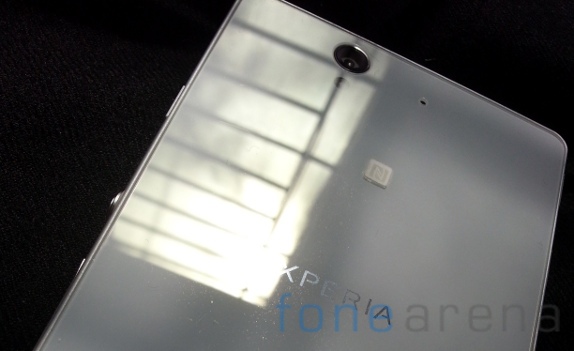 Sony Xperia Z Unboxing-29
