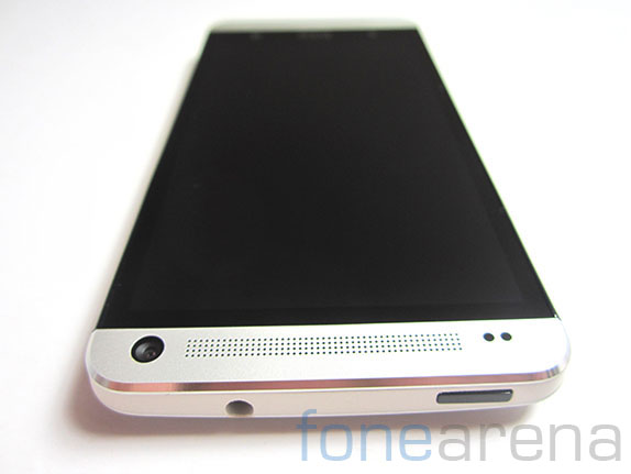 htc-one-unboxing-13