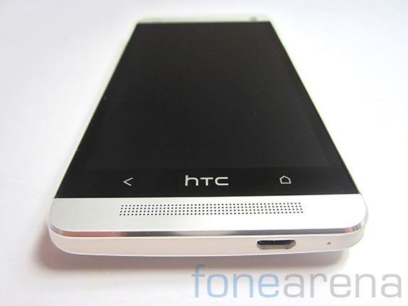 htc-one-unboxing-14