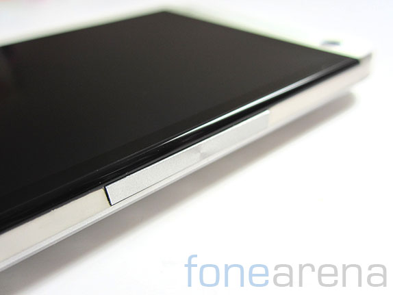 htc-one-unboxing-2
