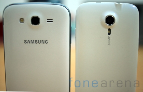 Samsung Galaxy Grand Duos vs Micromax Canvas HD-14