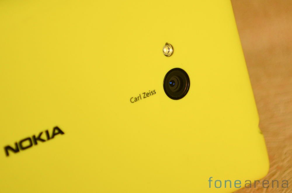 Nokia-Lumia-720-4