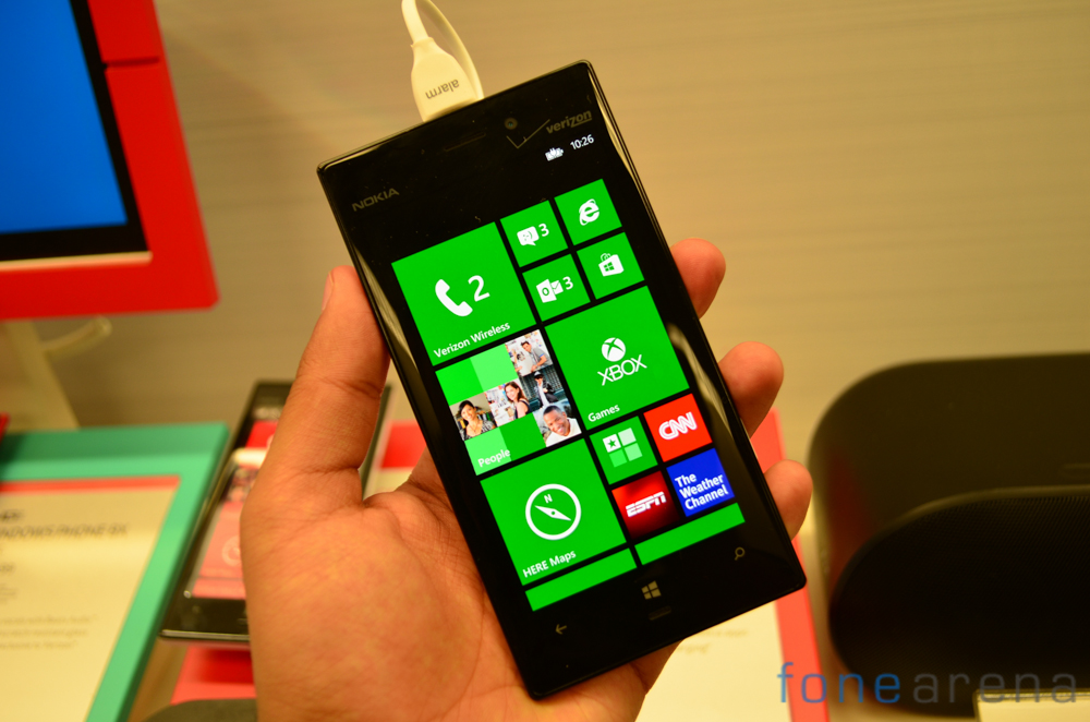 Nokia-Lumia-928-Verizon-1
