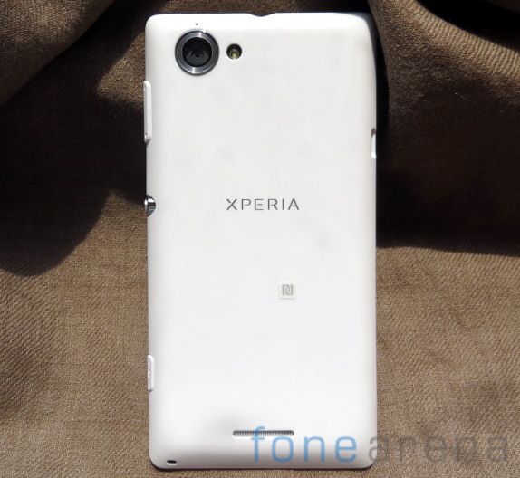 Sony Xperia L Unboxing-13