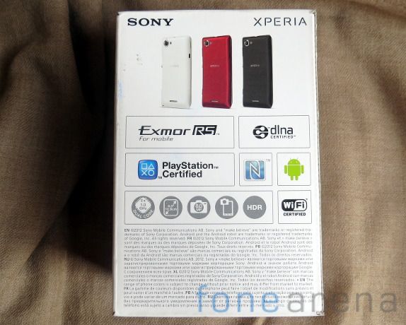 xperia l red in hand