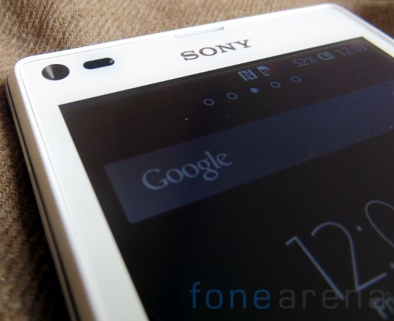 Sony Xperia L Unboxing-5