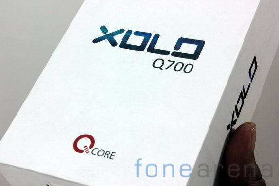 Xolo Q700 Unboxing-2