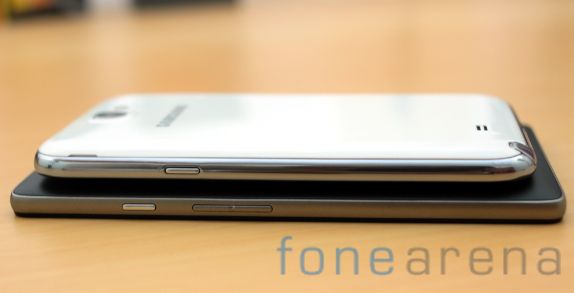 Huawei Ascend Mate vs Samsung Galaxy Note II-8