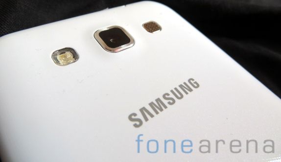 Samsung Galaxy Grand Quattro Unboxing-18