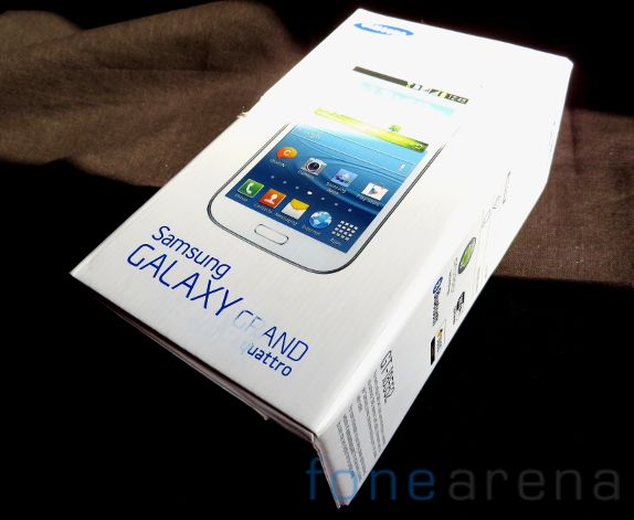 Samsung Galaxy Grand Quattro Unboxing-9
