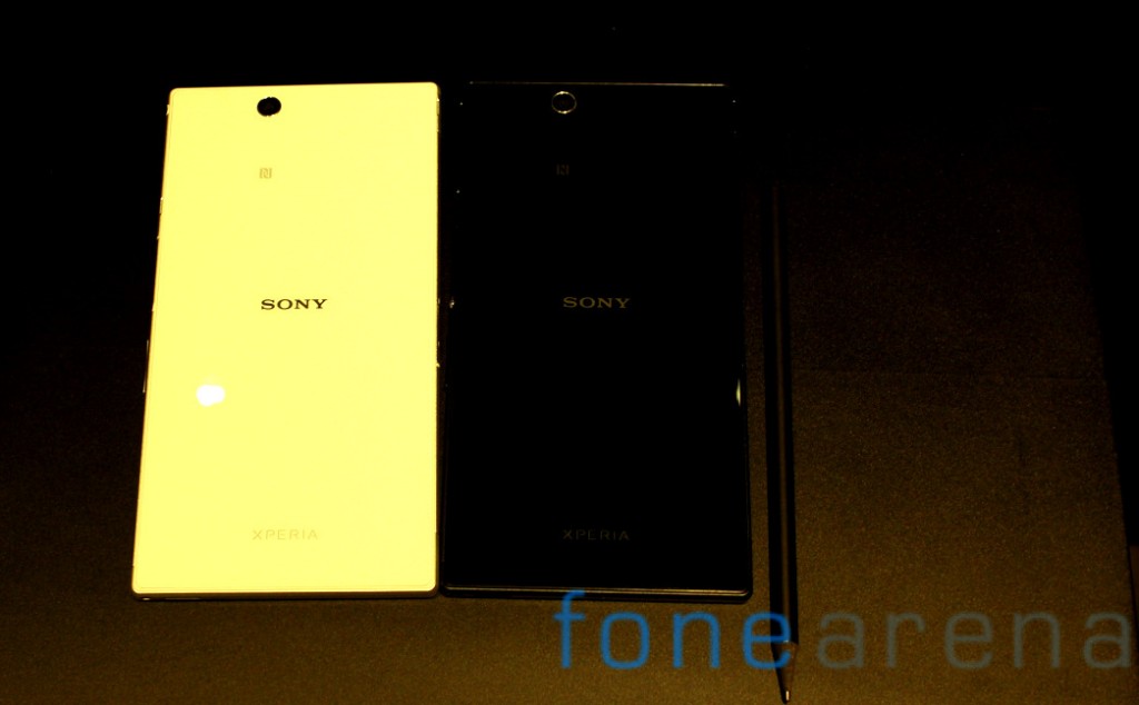 xperia z ultra beyaz vs siyah