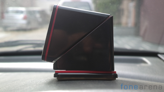 CUBE-car-holder-review-3