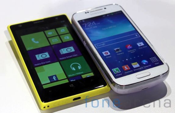 Nokia Lumia 1020 vs Samsung Galaxy S4 Zoom-2