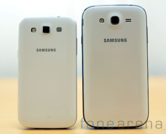 Samsung Galaxy Grand Quattro vs Galaxy Grand Duos-7