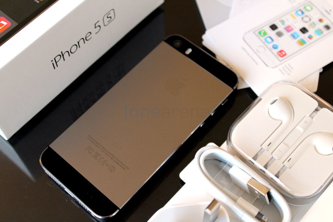 iphone 5s in box