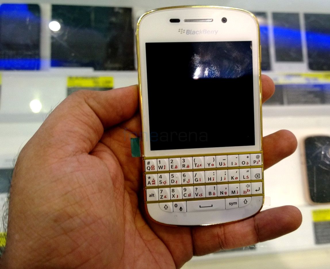 Blackberry Q10 Special Gold Edition Hands On