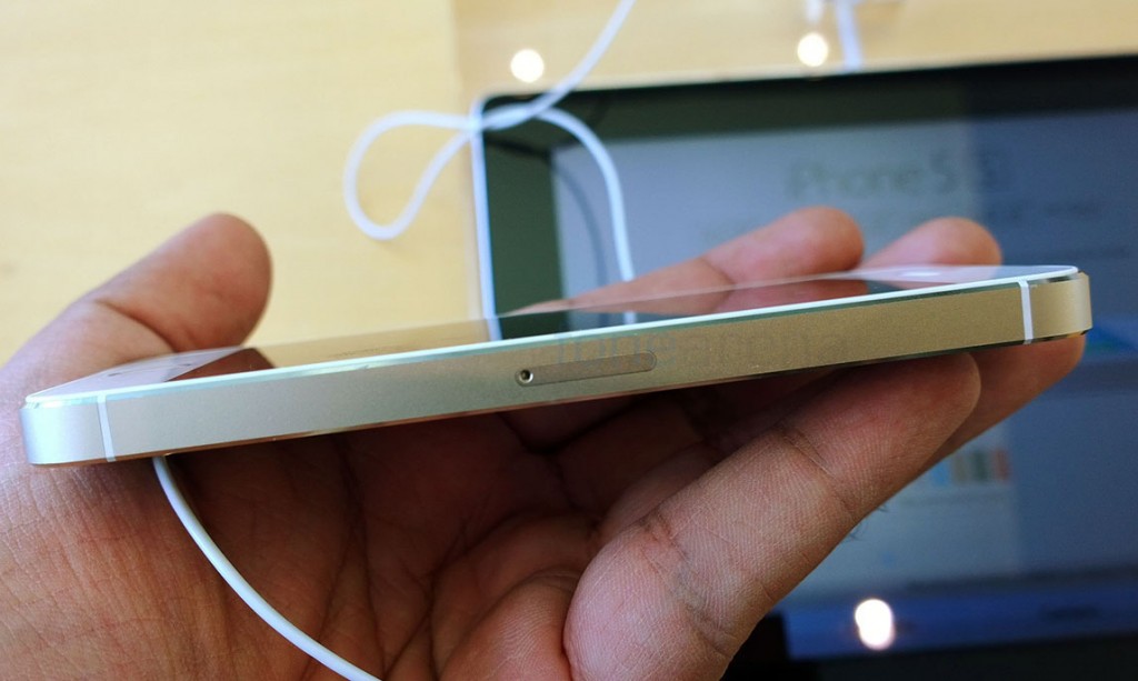 apple-iphone-5s-gold-hands-on-5