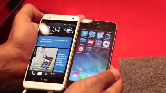 htc-one-mini-vs-iphone-5-hands-on-1