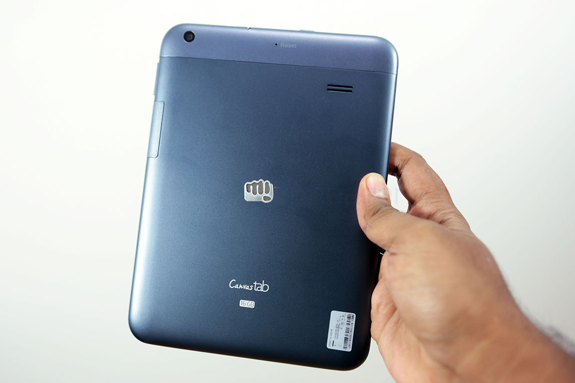 micromax-canvas-tab-p650-unboxing-2