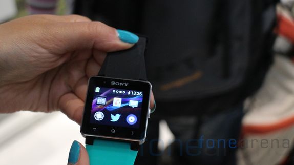 sony-smartwatch2-hands-on-2