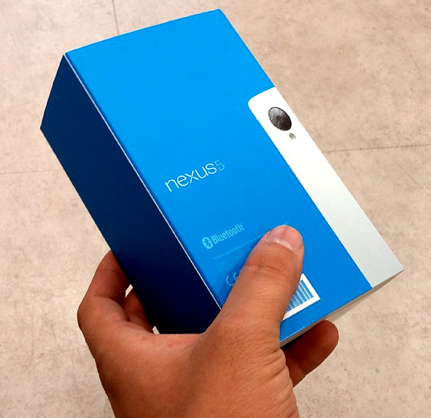 Google Nexus 5 Retail Box Leak
