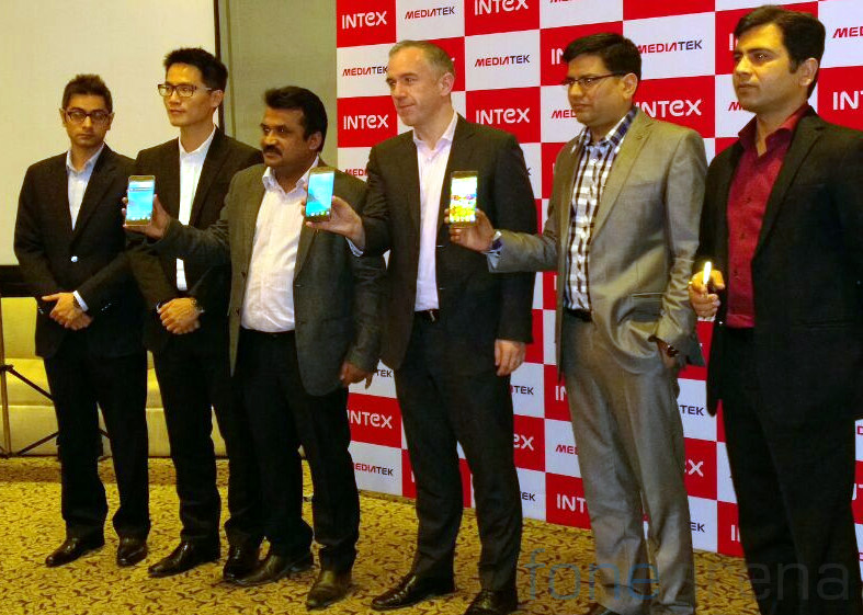 Intex i17 launch