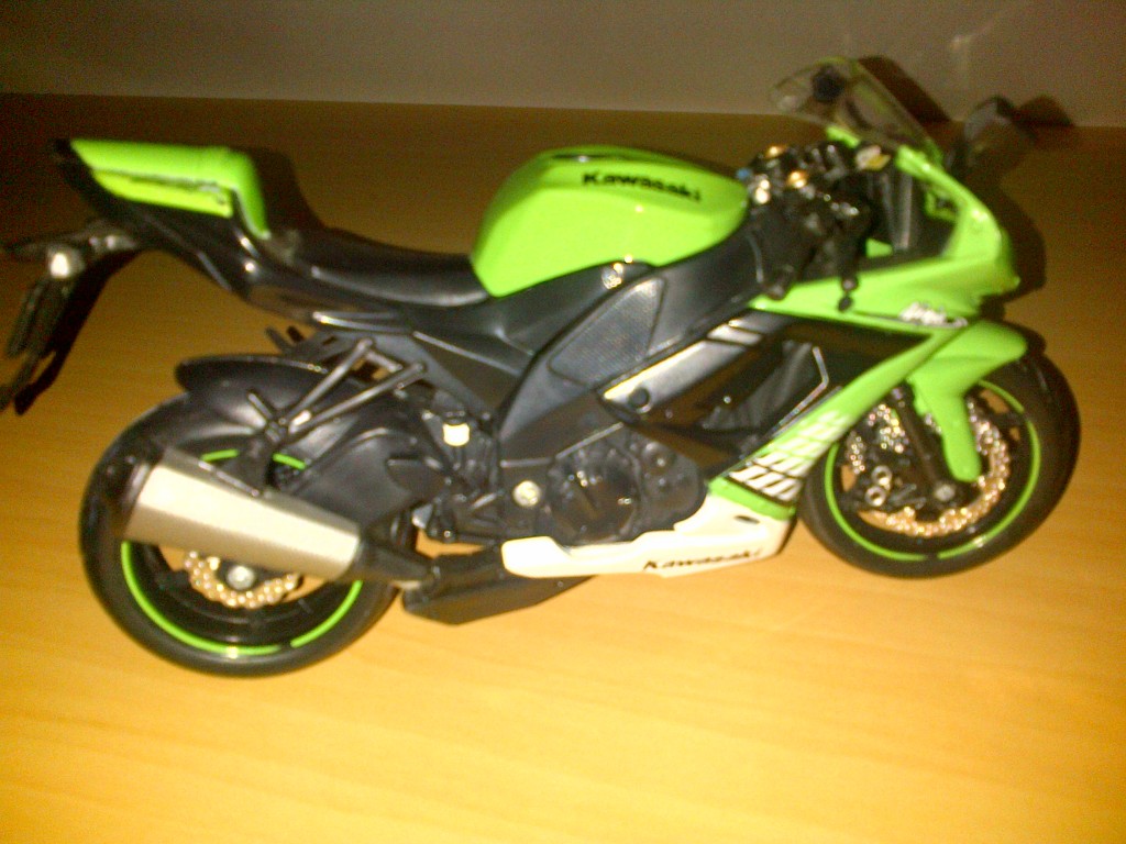 BlackBerry 9720 Review