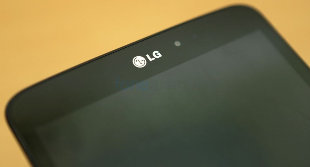 LG G Pad 8.3 Google Play Edition-10