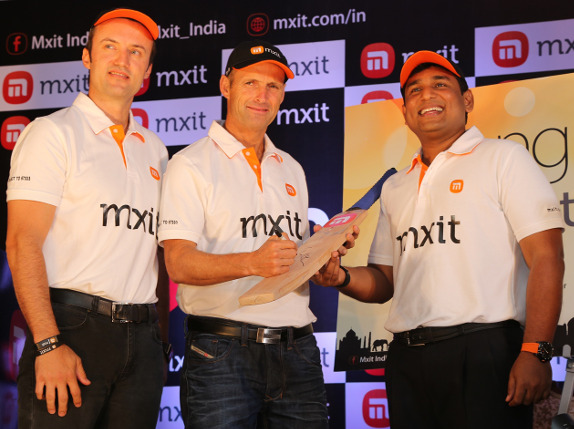 Mxit India launch