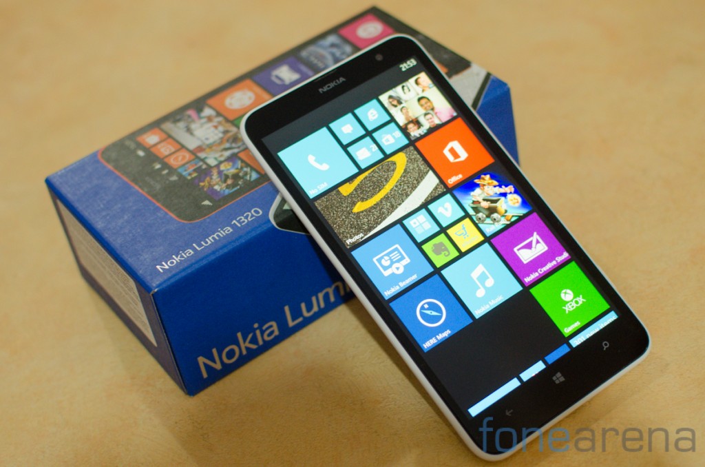 Nokia Lumia 1320 -7