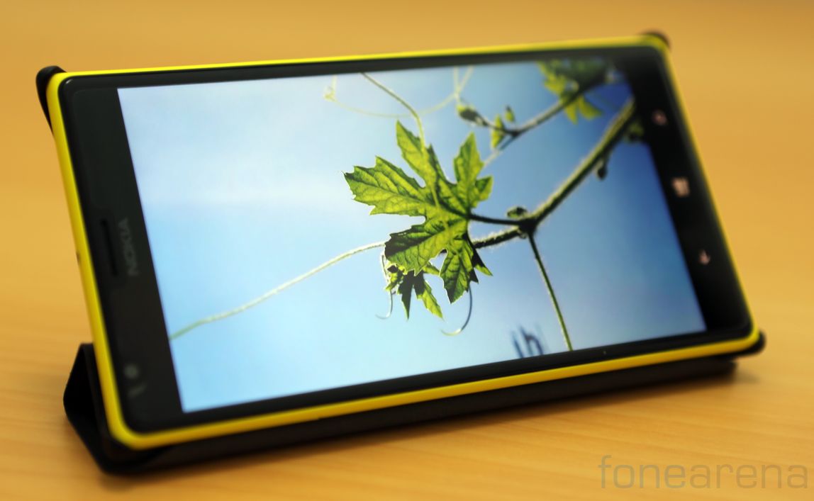 nokia-lumia-1520-official-case-photo-gallery-8