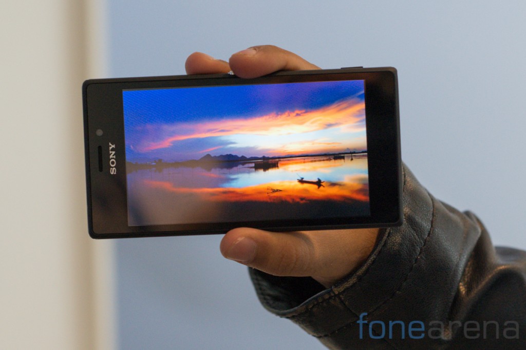 Sony Xperia M2 MWC 2014 -8