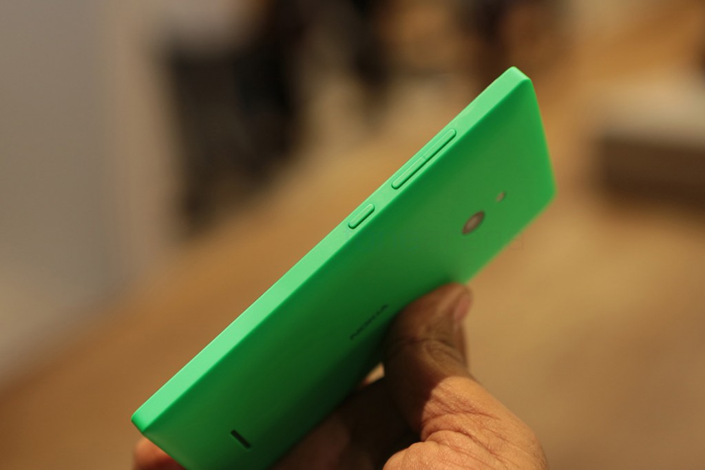 nokia xl green