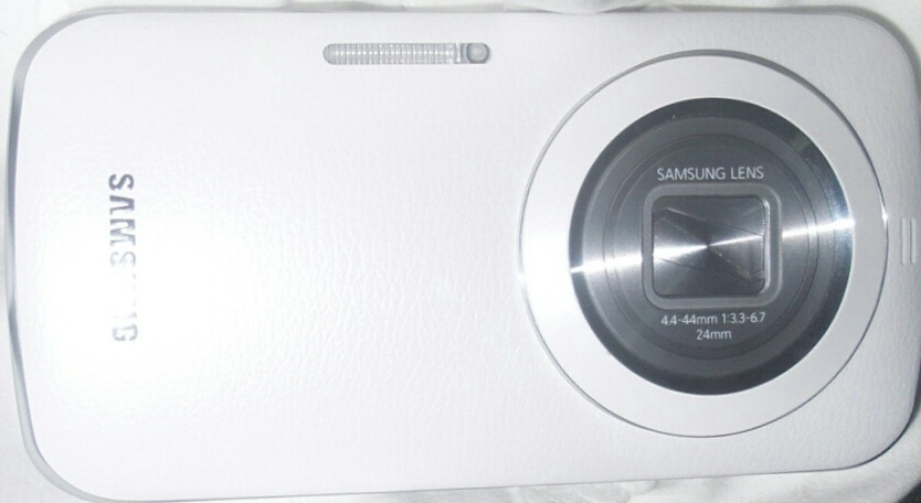 Samsung Galaxy S5 Zoom leak