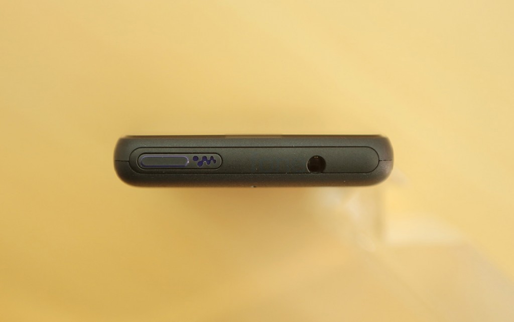 sony-xperia-e1-dual-photos-6