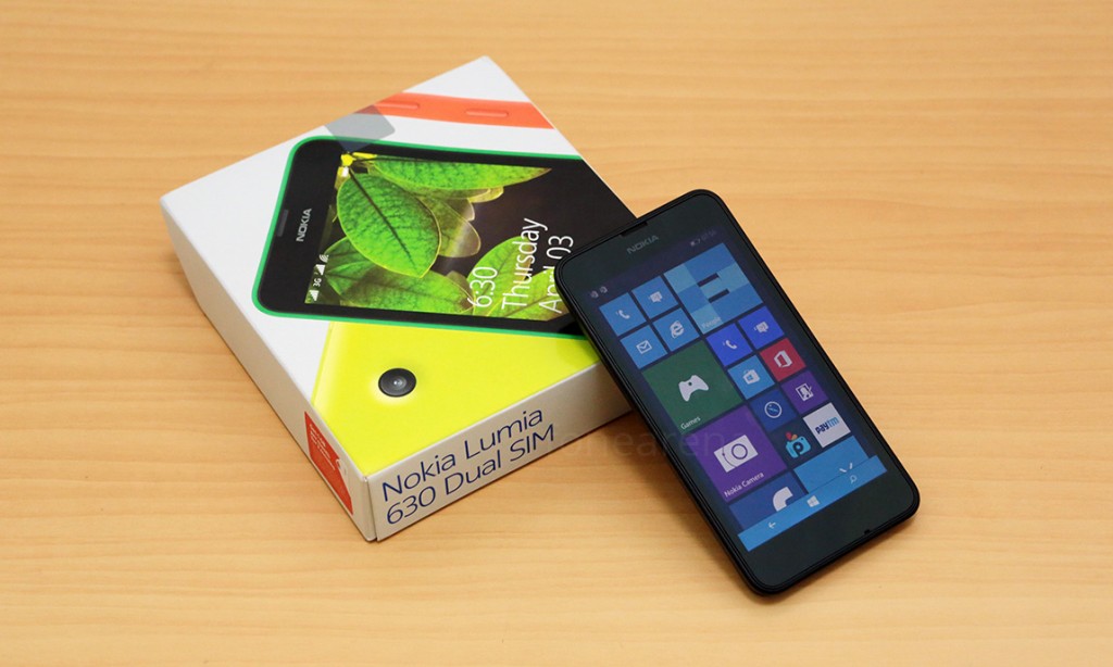 nokia-lumia-630-unboxing-4